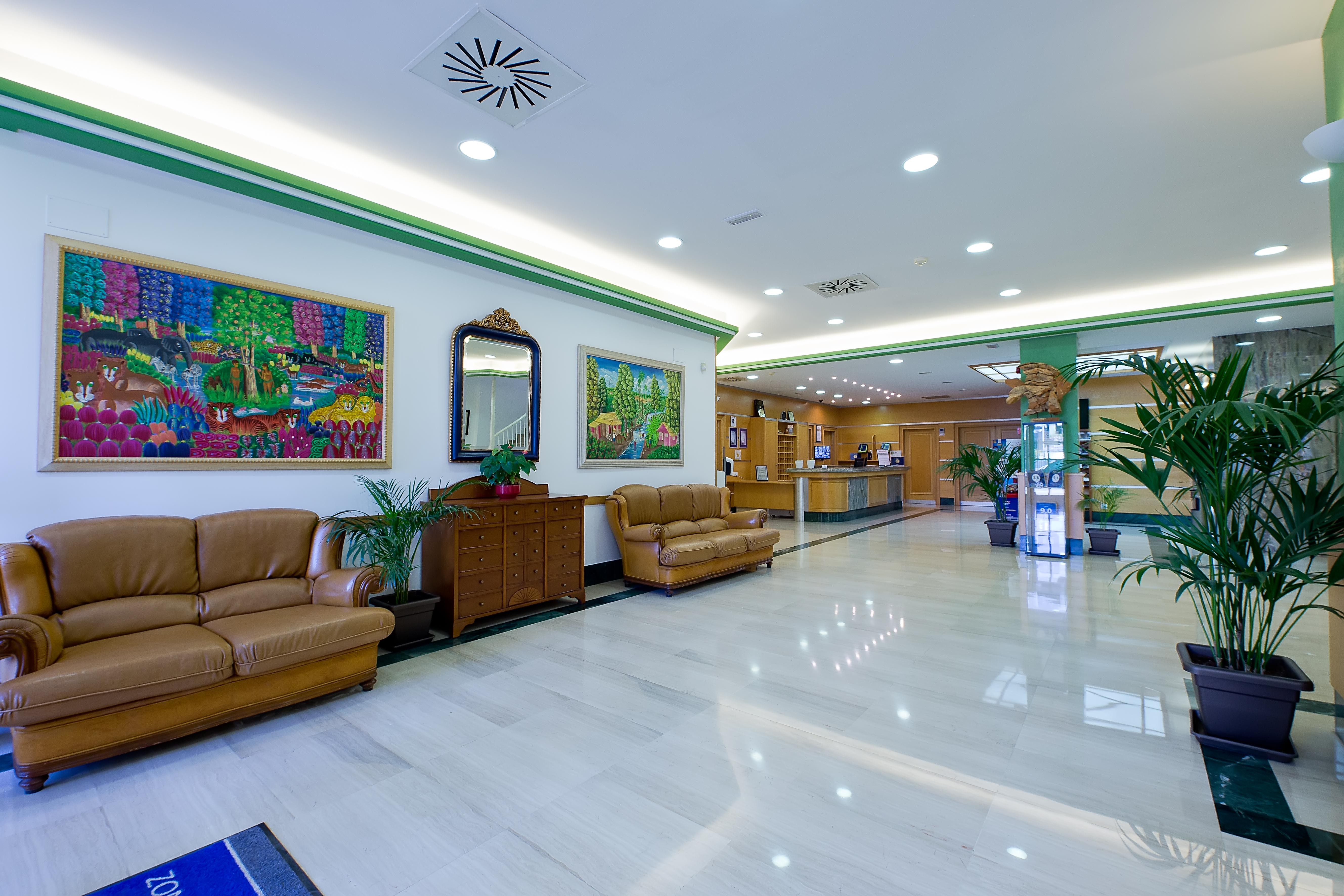 Pineda Park Apartment ลาปีเนดา ภายนอก รูปภาพ